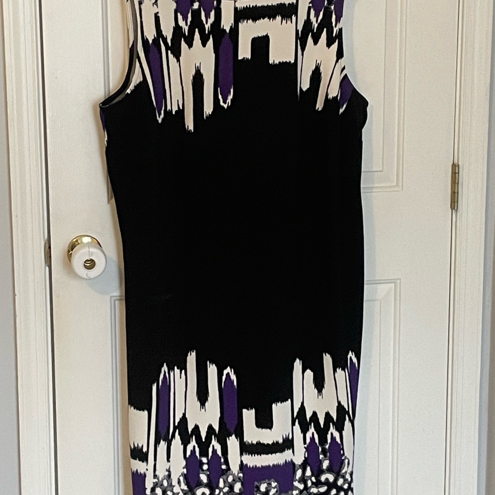 Chic Black and Purple Midi Dress 24W